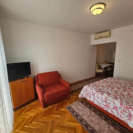 Διαμέρισμα Visnja Nv 3 - With Balcony Novi Vinodolski