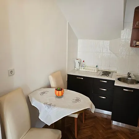 Visnja Nv 3 - With Balcony * Novi Vinodolski