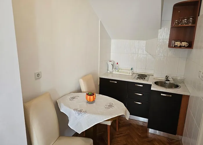 Visnja Nv 3 - With Balcony * Novi Vinodolski